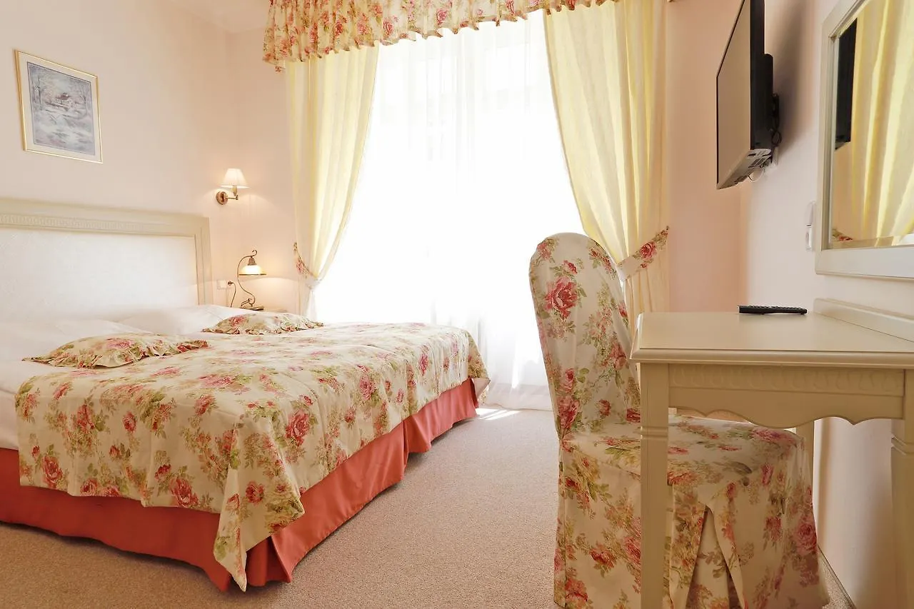 Zlaty Sloup Hotel Karlsbad 3*,